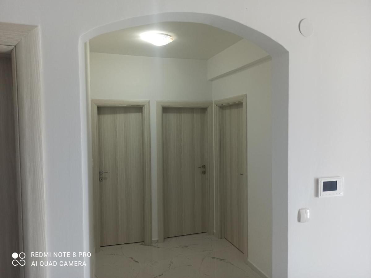 Ata Apartmani. Petrovac Εξωτερικό φωτογραφία