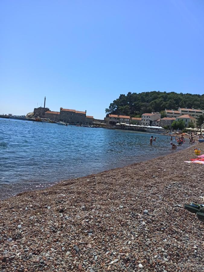 Ata Apartmani. Petrovac Εξωτερικό φωτογραφία